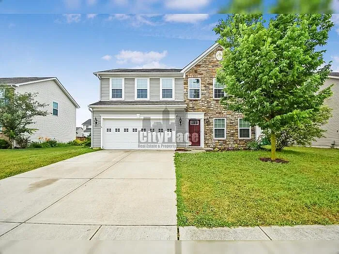 4 bed, 2.5 bath, 2504 sqft, $2,280 — Photo 1