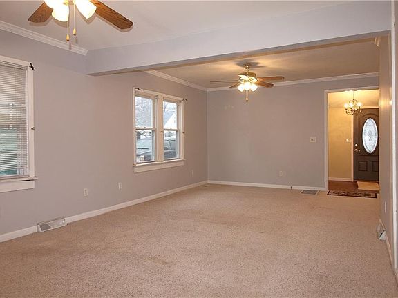 4th image of 110 Northwood Dr