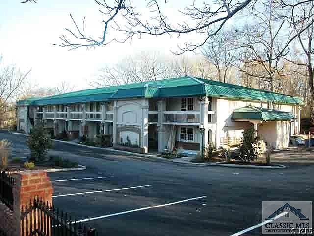 2nd image of 655 Campus Drive E #1