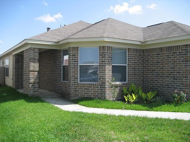 1st image of 1218 Laurel Chase Trl