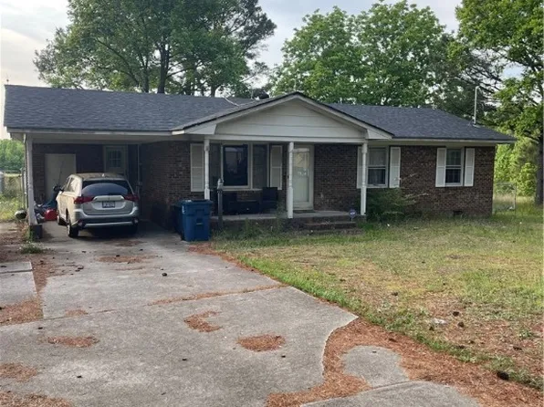 560 Raynor McLamb Rd, Bunnlevel, NC 28323