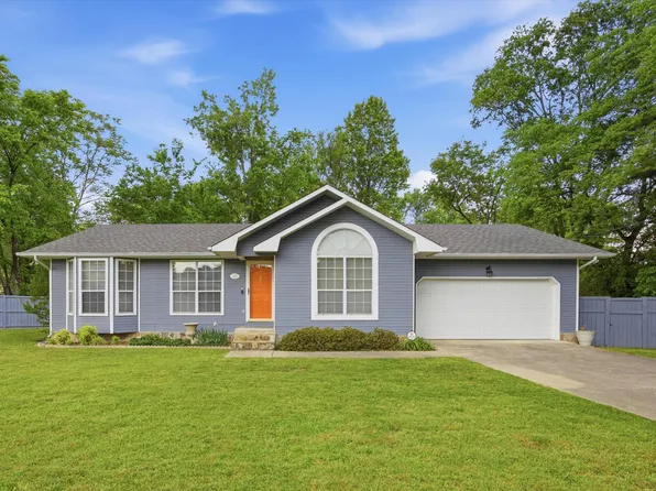 4233 Belvoir Dr, Chattanooga, TN 37412