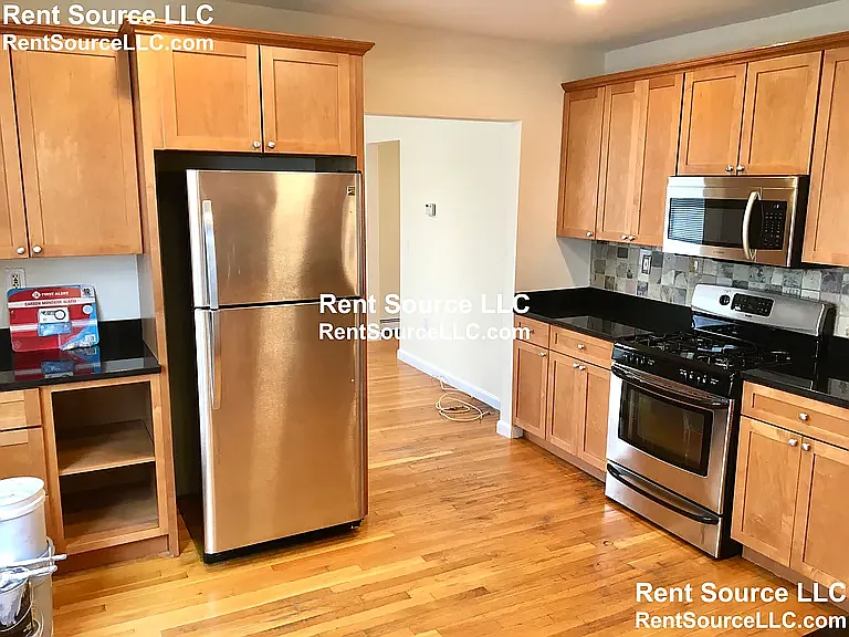 22 Dartmouth St #1 — Photo 3