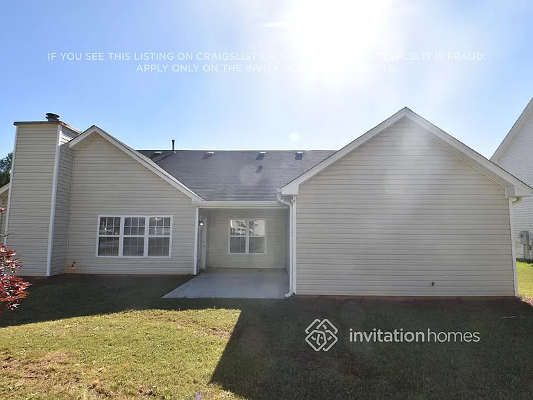 2380 Thornberry Dr — Photo 10