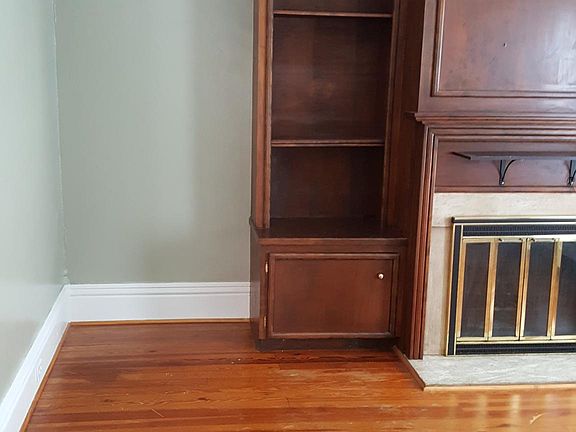 5th image of 1301 Virginia Ave APT 4