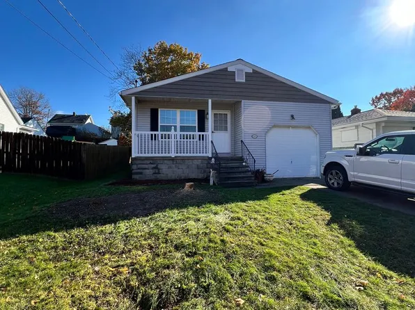 1899 18th St SW, Akron, OH 44314