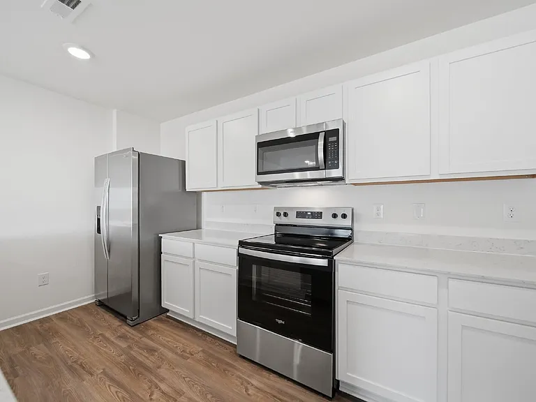 1921 Tranquility Cir #B — Photo 10