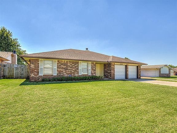 2nd image of 10448 Glascow Dr