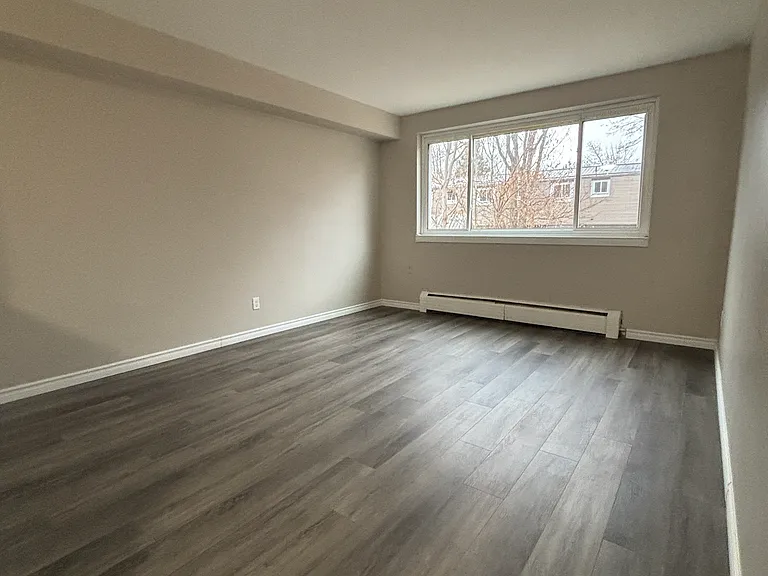 247 Durand St #7 — Photo 2