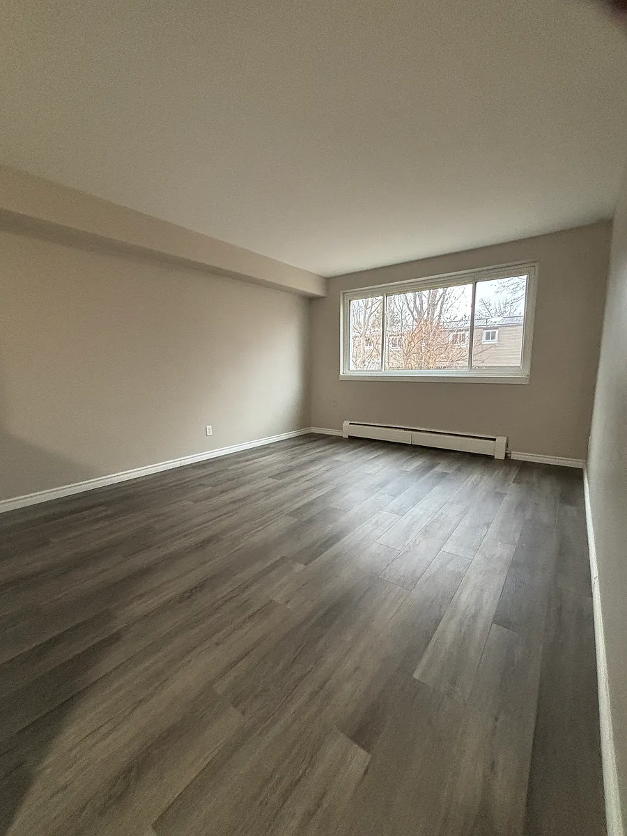Building Photo - 247 Durand St #7