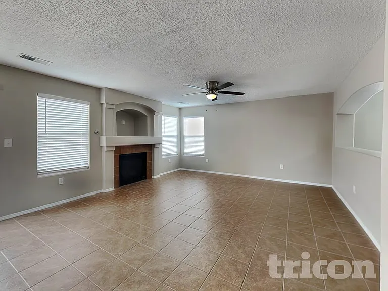 1295 Carrizo St NW — Photo 3