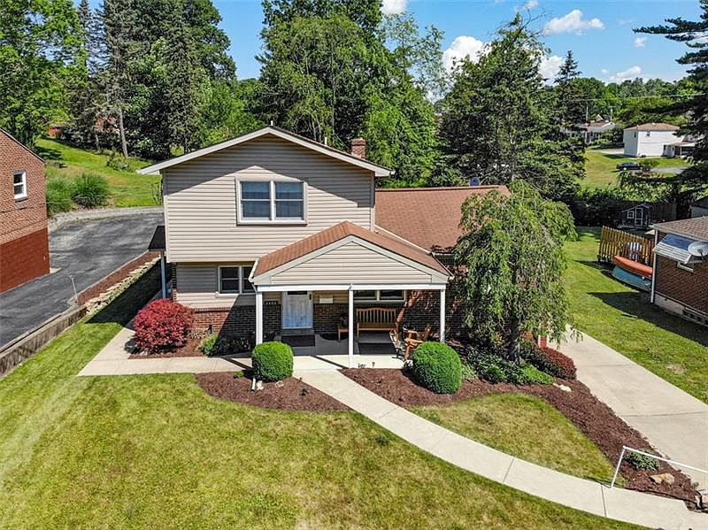 1st image of 5605 Villahaven Dr