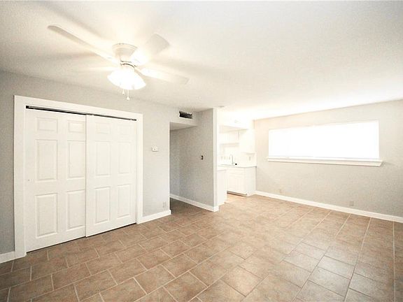 2nd image of 1600 West Ave APT 14