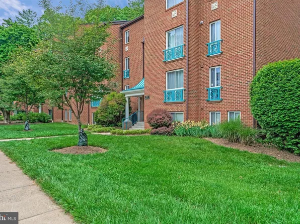11804 Breton Ct APT 1A, Reston, VA 20191