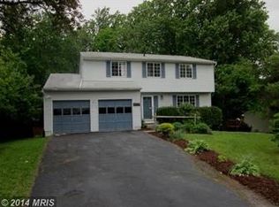 16094 Radburn St, Woodbridge, VA 22191