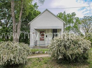 2010 S 4th St, Omaha, NE 68108