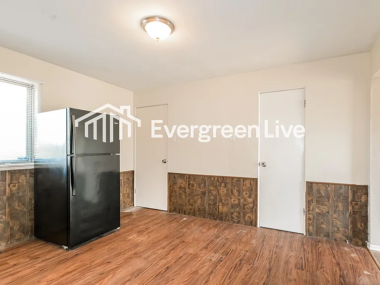 7009 Richwood Ln — Photo 6