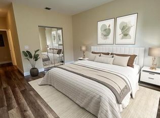 3549 Forest Hill Blvd APT 17, Palm Springs, FL 33406