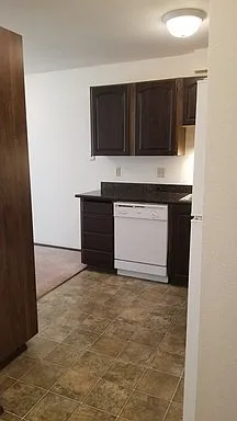 Barclay Apartments, LLC — Photo 10