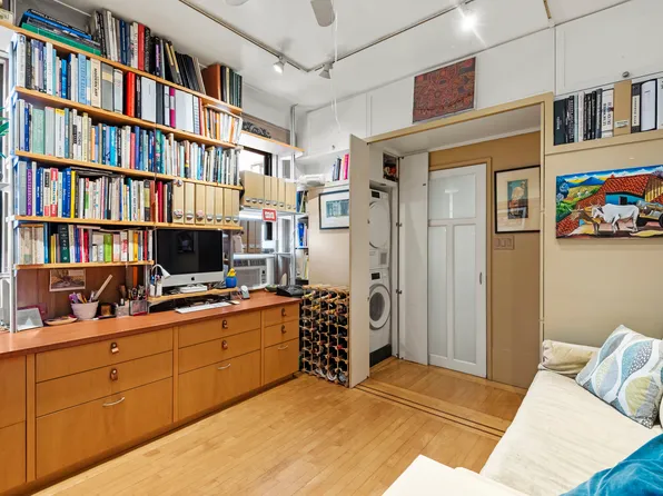 127 West 82nd Street image 10 of 16