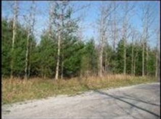1421 Kawa Ct, Crossville, TN 38572