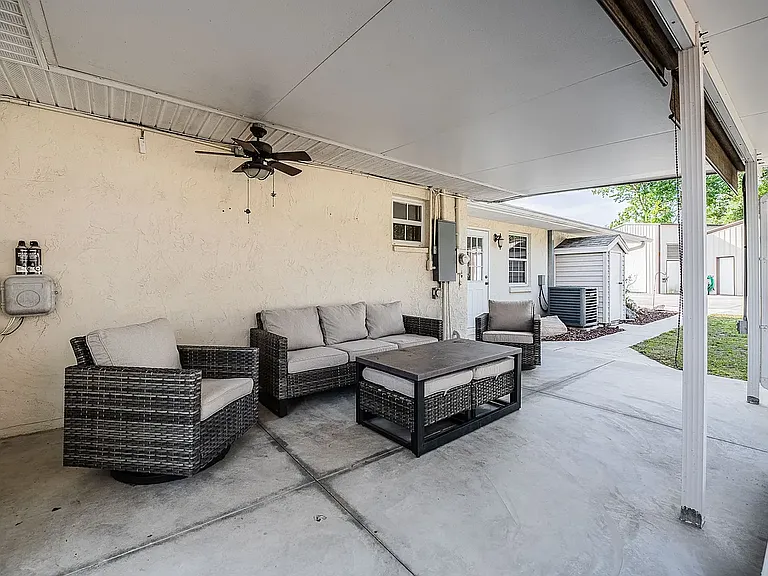 5905 Whispering Pines Rd — Photo 41
