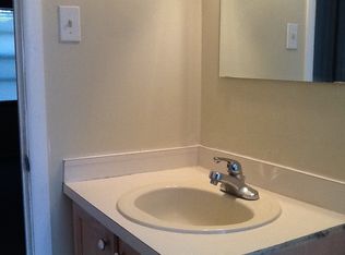 4008 Fawn Cir, Tampa, FL 33610