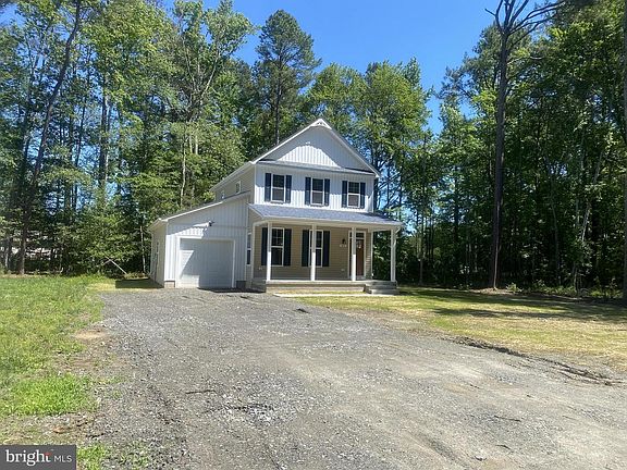3rd image of 113 Laurel Ln