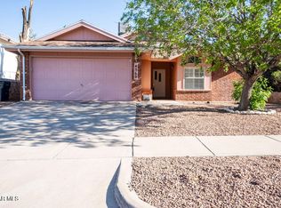 4560 Loma Canada Ct, El Paso, TX 79934
