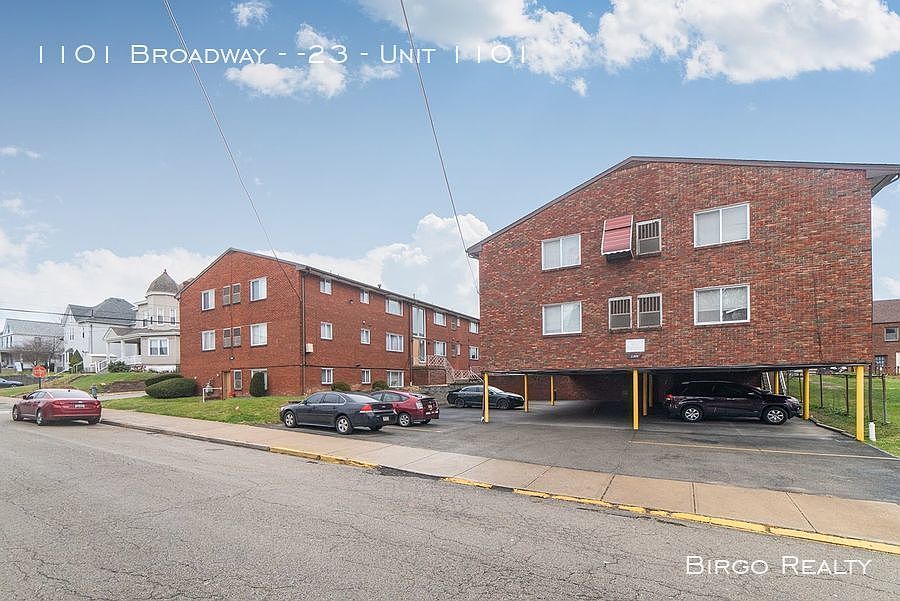 1st image of 1101 Broadway St #23