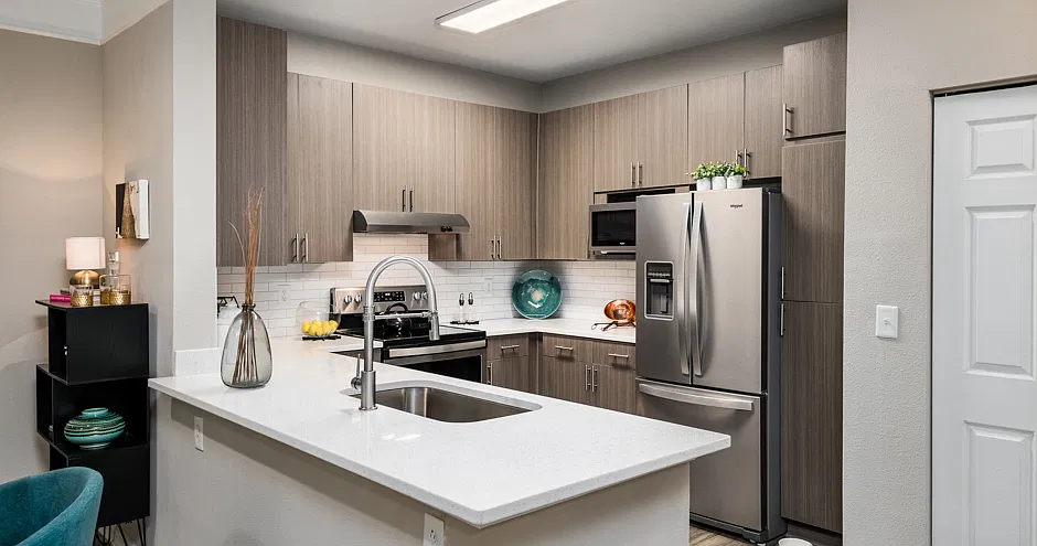 Montford at Madison Park Apartments — Photo 1