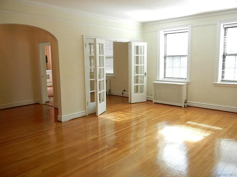14 N Chatsworth Ave #2B — Photo 4