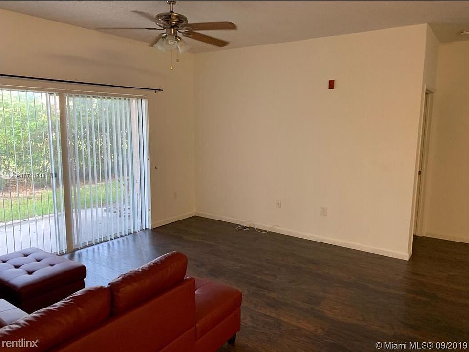 1st image of 6968 SW 39th St