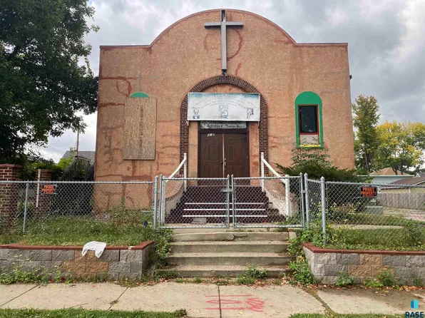 610 S Dakota Ave, Sioux Falls, SD 57104