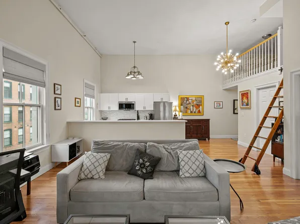 16-18 Ann St APT 32, Norwalk, CT 06854