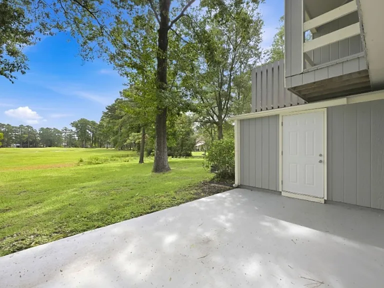 141 Quarterdeck Townes — Photo 11