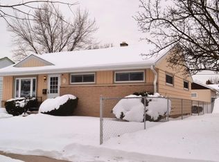 2845 S 67th St, Milwaukee, WI 53219
