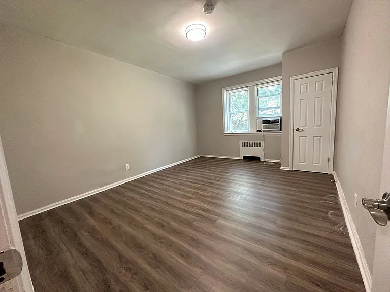 Greenside Manor — Photo 20
