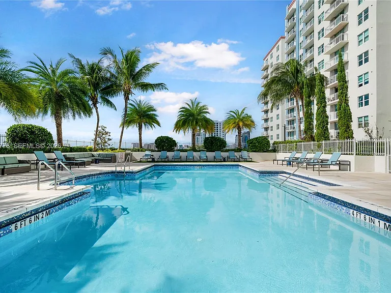 3000 Coral Way #511 — Photo 23