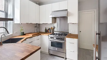 Sold by Park Property Advisors