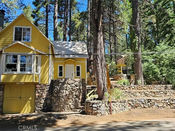 31858 Hollow Way, Running Springs, CA 92382