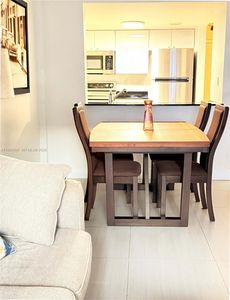 6801 Harding Ave APT 301, Miami Beach, FL, 33141