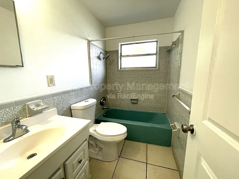 623 Joel Blvd #A — Photo 7