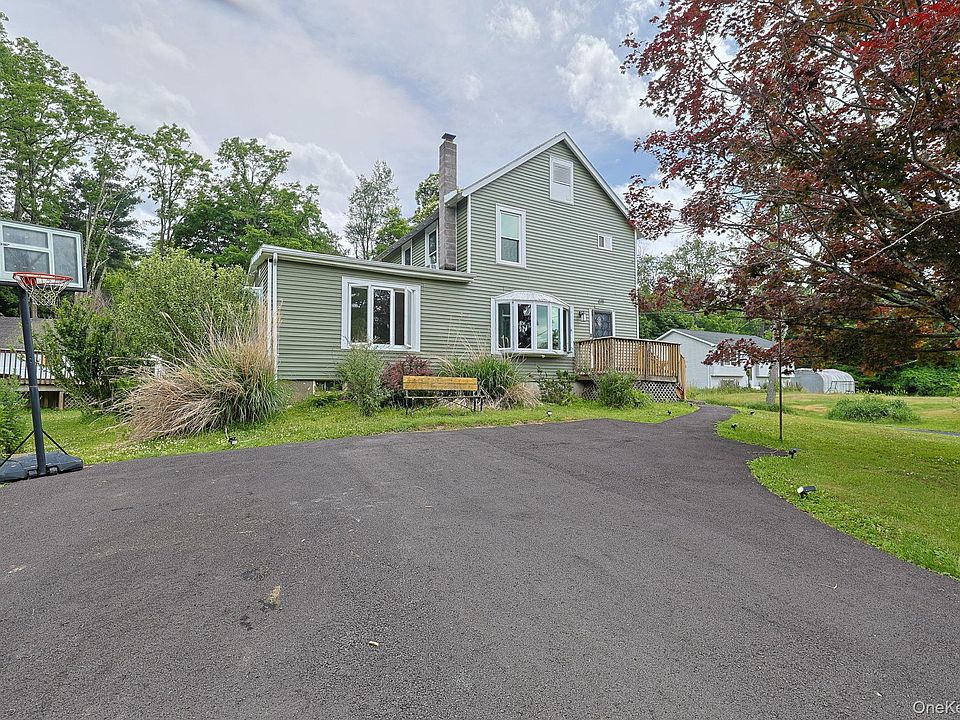 1st image of 678 Prosperous Valley Road