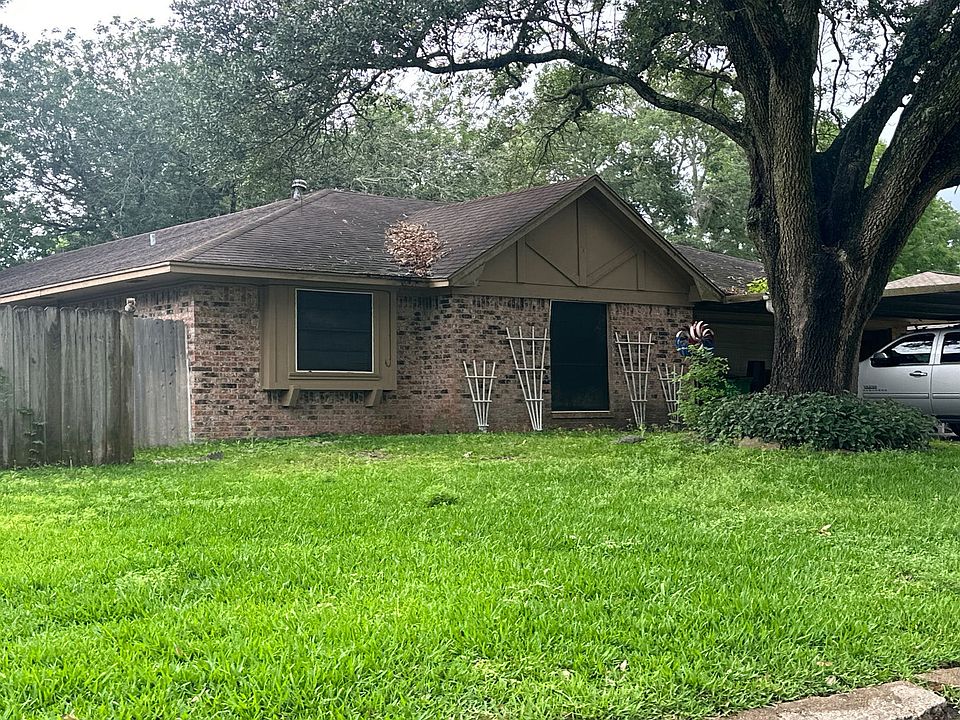 2nd image of 4308 Lariat Dr