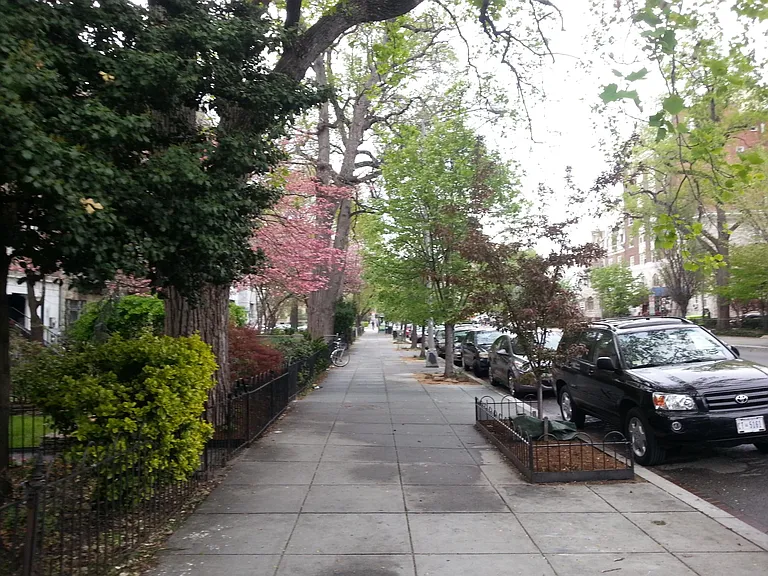 1730 16th St NW #5 — Photo 8