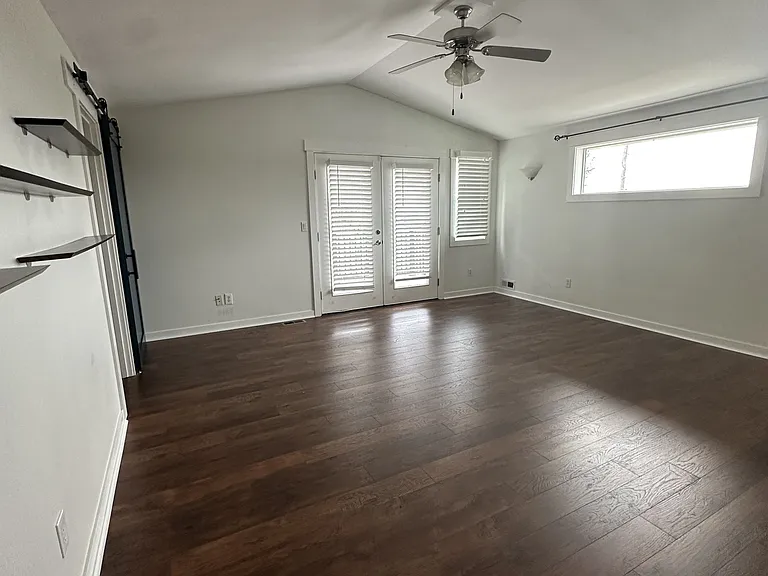 3104 Sunset Dr W — Photo 16