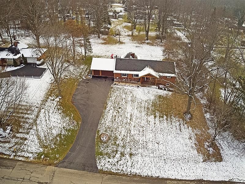 24 Fairhill Dr, New Castle, PA 16105 Zillow