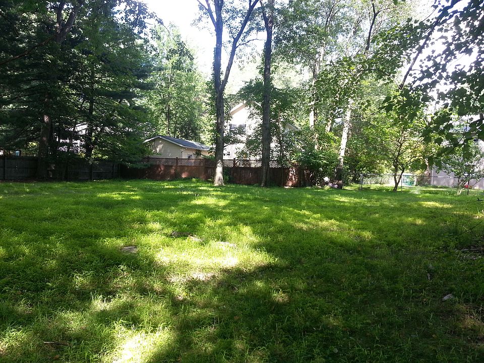 2nd image of 11 Bergen Ave