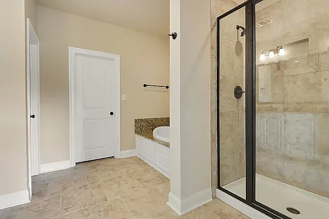 15326 Jen Lee Dr — Photo 6
